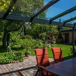 Zwei Ankerpatz 70 Qm Mit Loggia & Puppenstube 50 Qm Mit Gartenterrasse In Naehe Steinhuder Hagenburg