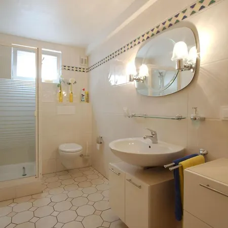 דירה Zwei Ankerpatz 70 Qm Mit Loggia & Puppenstube 50 Qm Mit Gartenterrasse In Naehe Steinhuder *