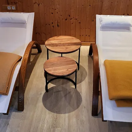 Zwei Ankerpatz 70 Qm Mit Loggia & Puppenstube 50 Qm Mit Gartenterrasse In Naehe Steinhuder