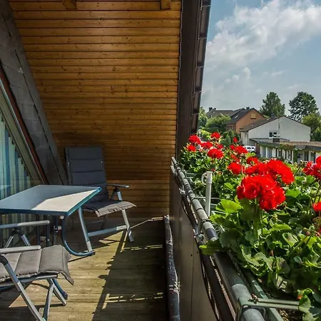 דירה Zwei Ankerpatz 70 Qm Mit Loggia & Puppenstube 50 Qm Mit Gartenterrasse In Naehe Steinhuder *