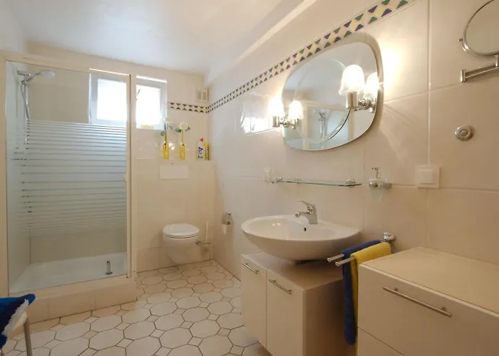 Appartement Zwei Ankerpatz 70 Qm Mit Loggia & Puppenstube 50 Qm Mit Gartenterrasse In Naehe Steinhuder *