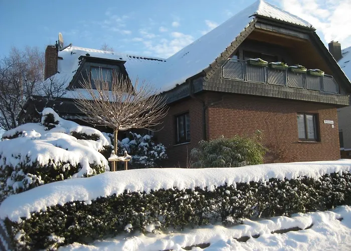 Zwei Ankerpatz 70 Qm Mit Loggia & Puppenstube 50 Qm Mit Gartenterrasse In Naehe Steinhuder Hagenburg